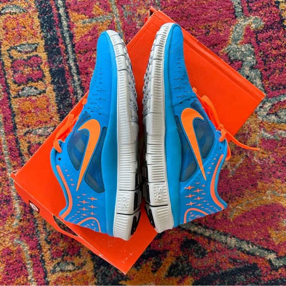 NIB Nike | Women’s Vibrant Blue/Neon Orange Nike Free Run +3 Sneakers, size 6 - Picture 7 of 13